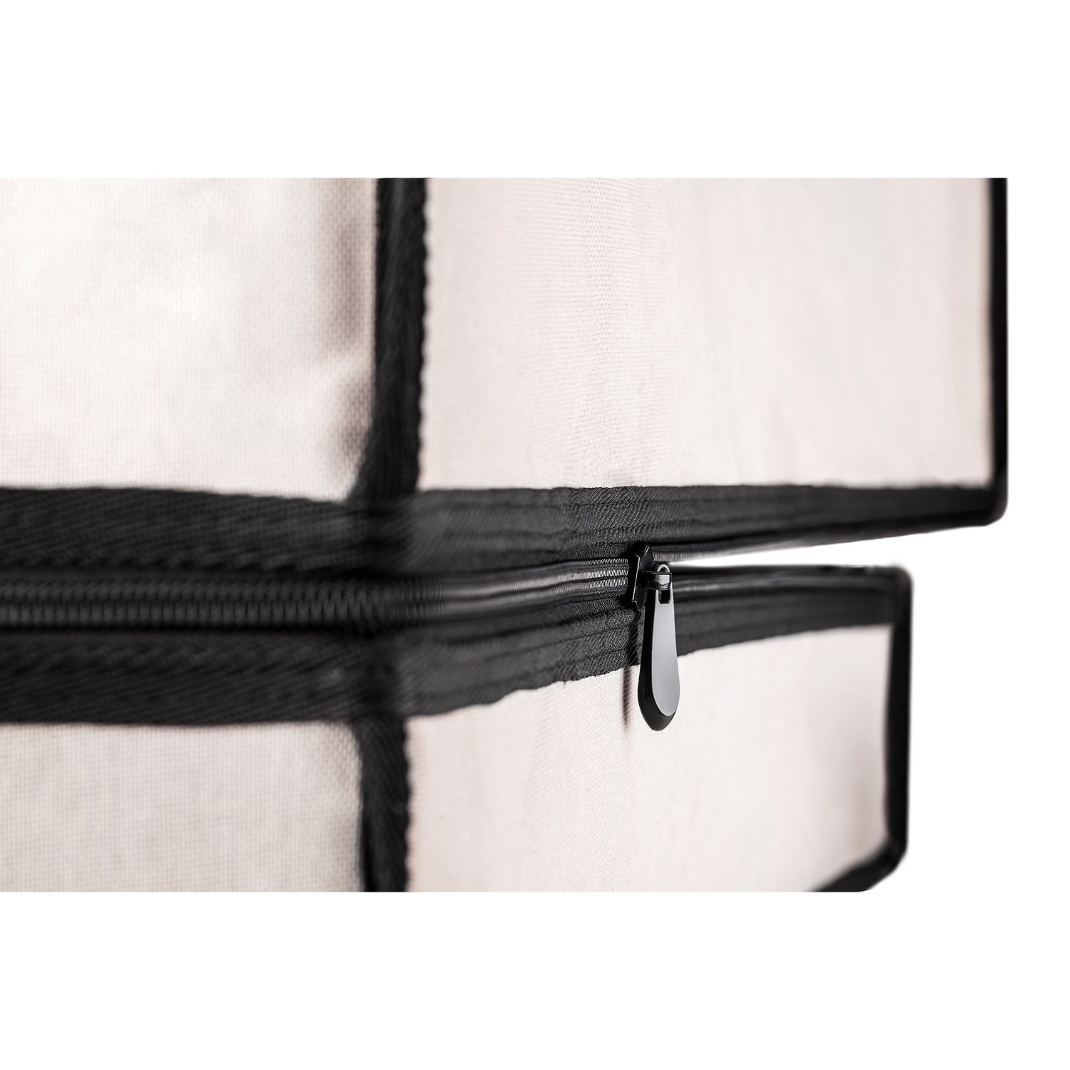 HOMEbox Ambient Q120+ Reißverschluss